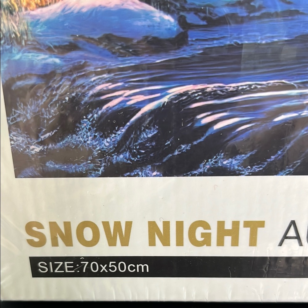 Snow Night Aurora 1000 pc. Sealed Puzzle - Picture 2 of 4